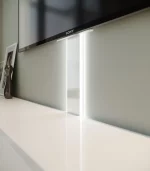 Design Kabelkanal aus Aluminium in gloss Weiss mit RGB-LED